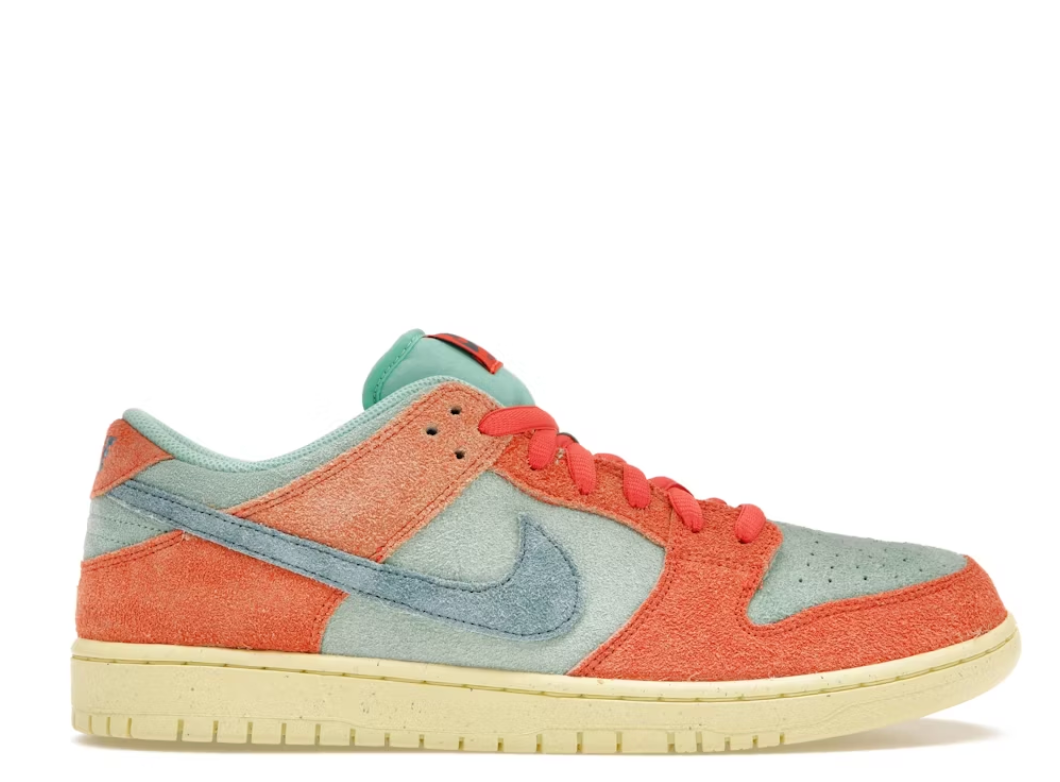 Nike SB Dunk Low Orange Emerald Rise
