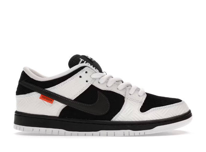 Nike SB Dunk Low TIGHTBOOTH