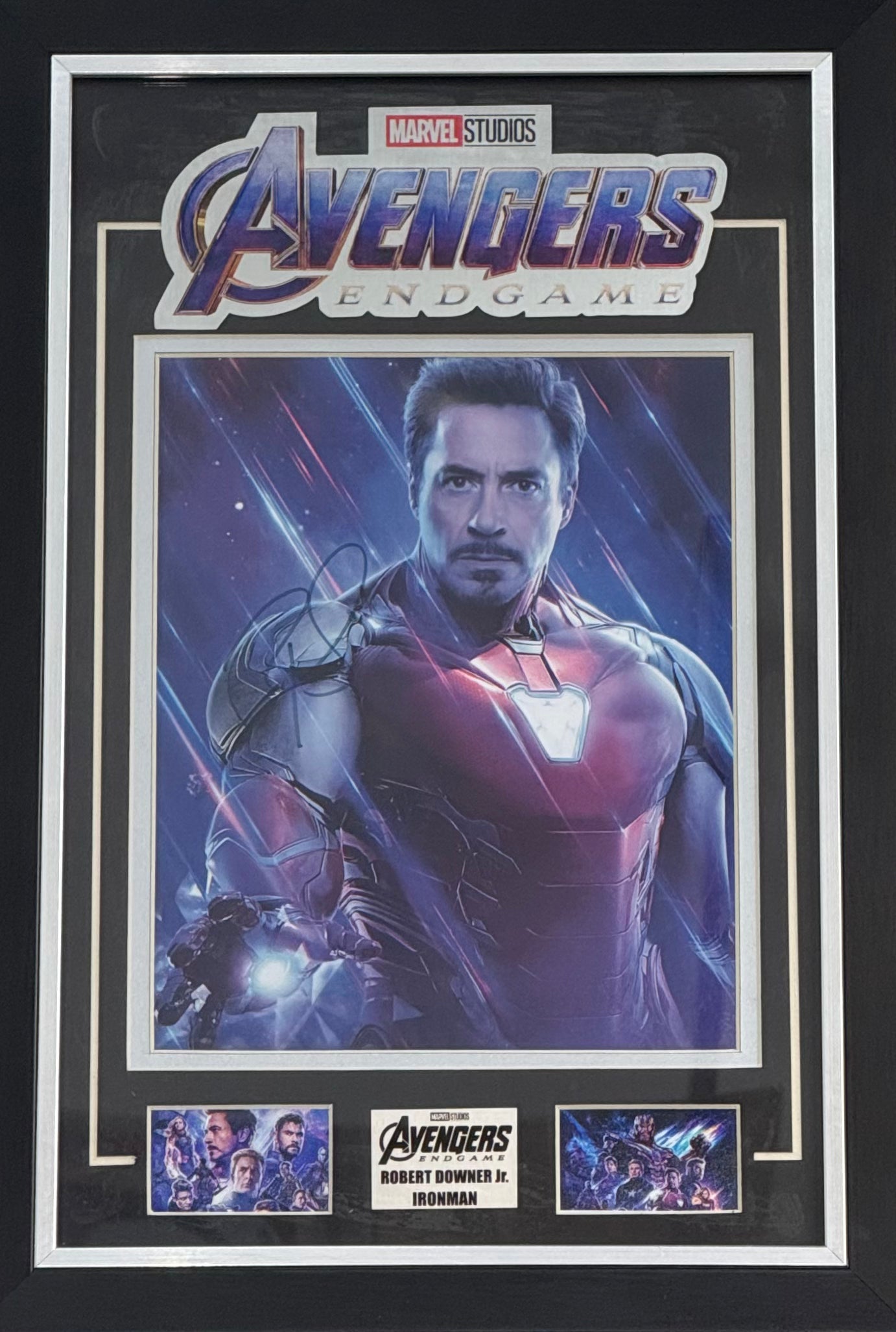 Foto Autografiada por Robert Downey Jr "Iron Man"