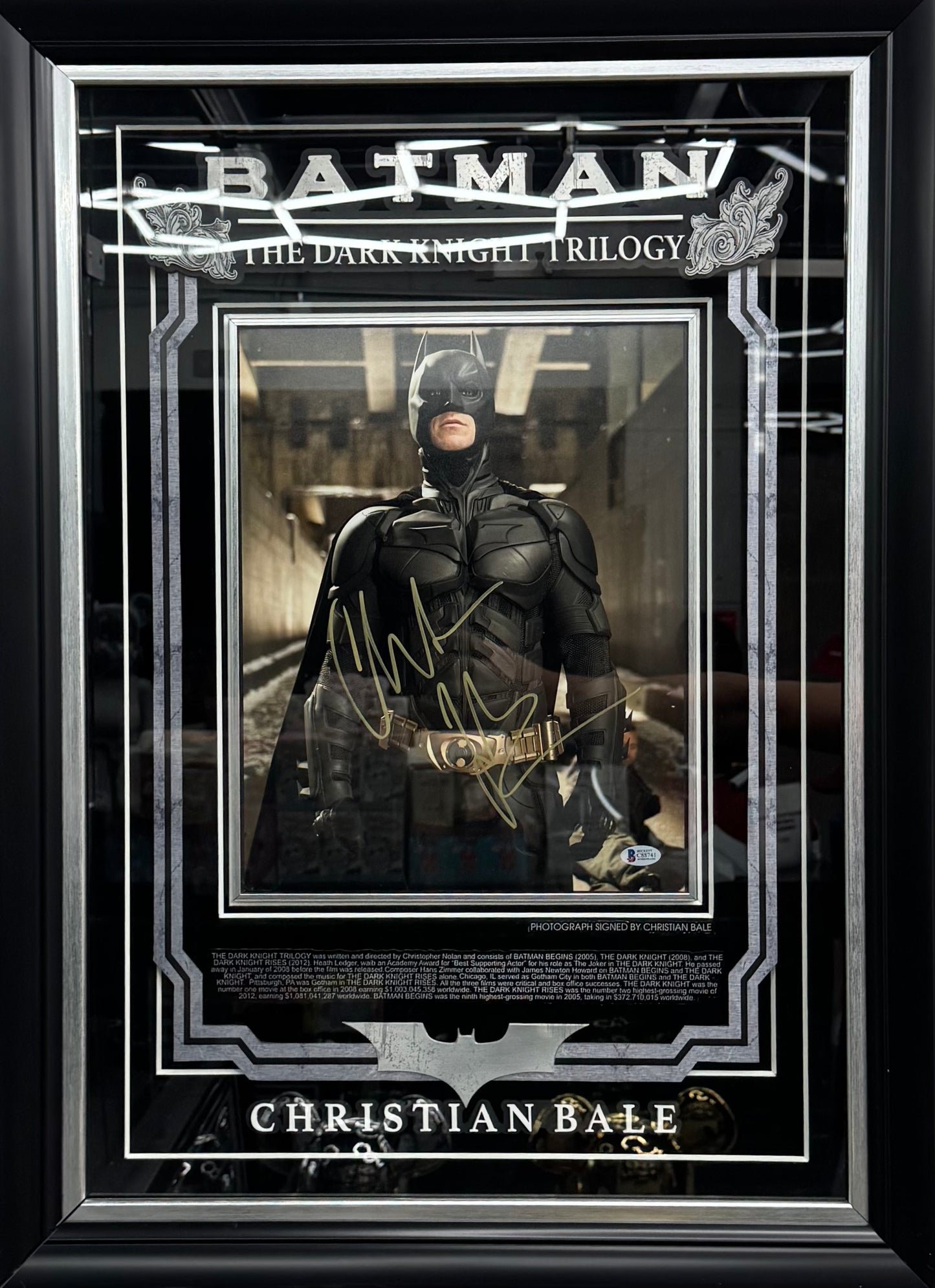 Foto Autografiada por Christian Bale "Batman"