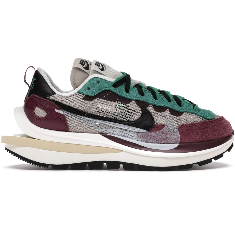 Nike Vaporwaffle sacai Villain Red Neptune Green (PRE OWNED)(NO BOX)