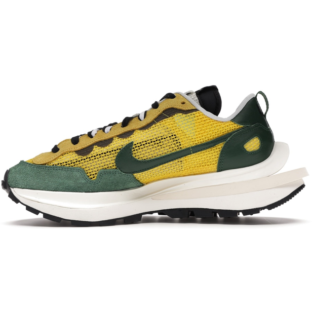 Nike Vaporwaffle sacai Tour Yellow Stadium Green