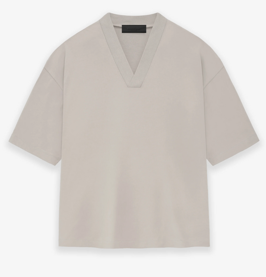 Fear of God Essentials V- NeckTee Silver Cloud