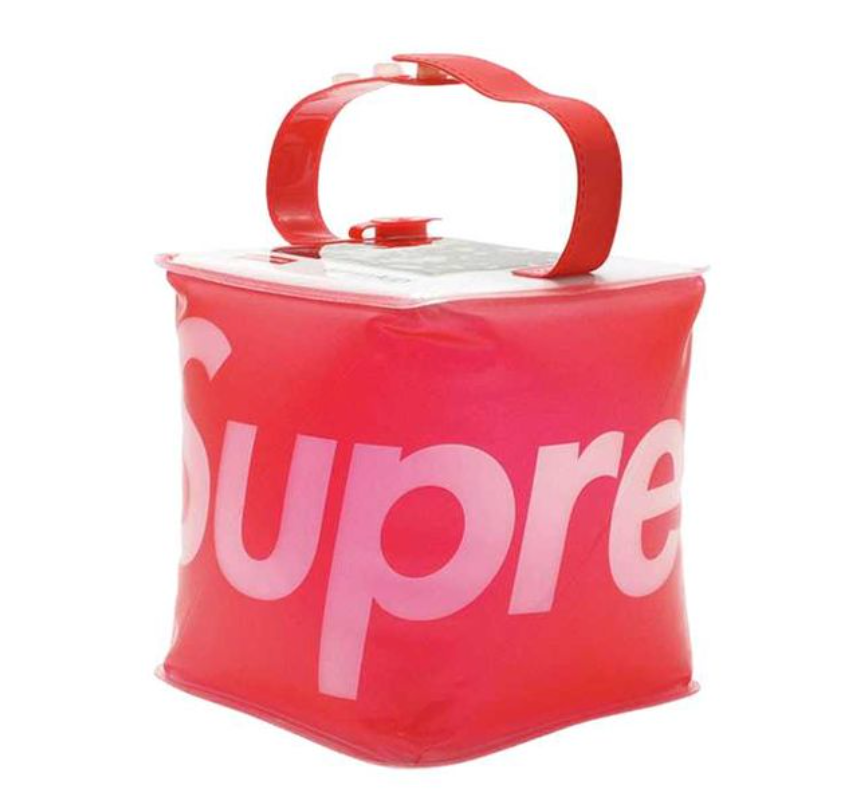 Supreme LuminAID Packlite Nova USB Red