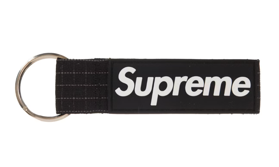 Supreme Ripstop Keychain Black