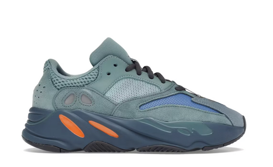 Yeezy 700 Faded Azure No Box (pre owned)