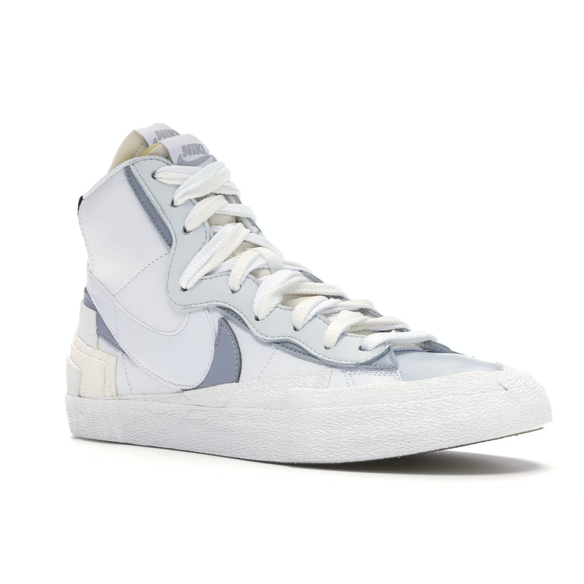 White sacai nike sales